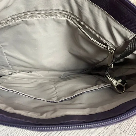 SOLD - TRAVELON 5-POINT ANTITHEFT SECURITY BAG CLASSIC - Picture 4 of 4